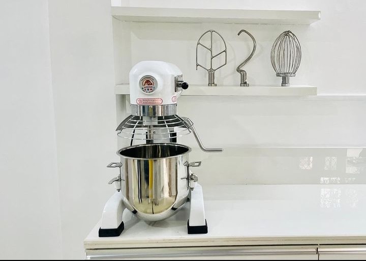 10/20Litres cake mixer